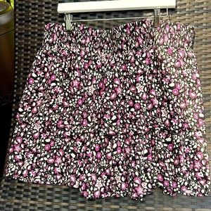 LANE BRYANT Flirty Floral Skirt 22/24